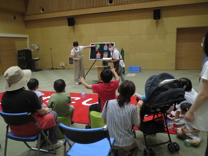 おはなし会（パネルシアター）の写真