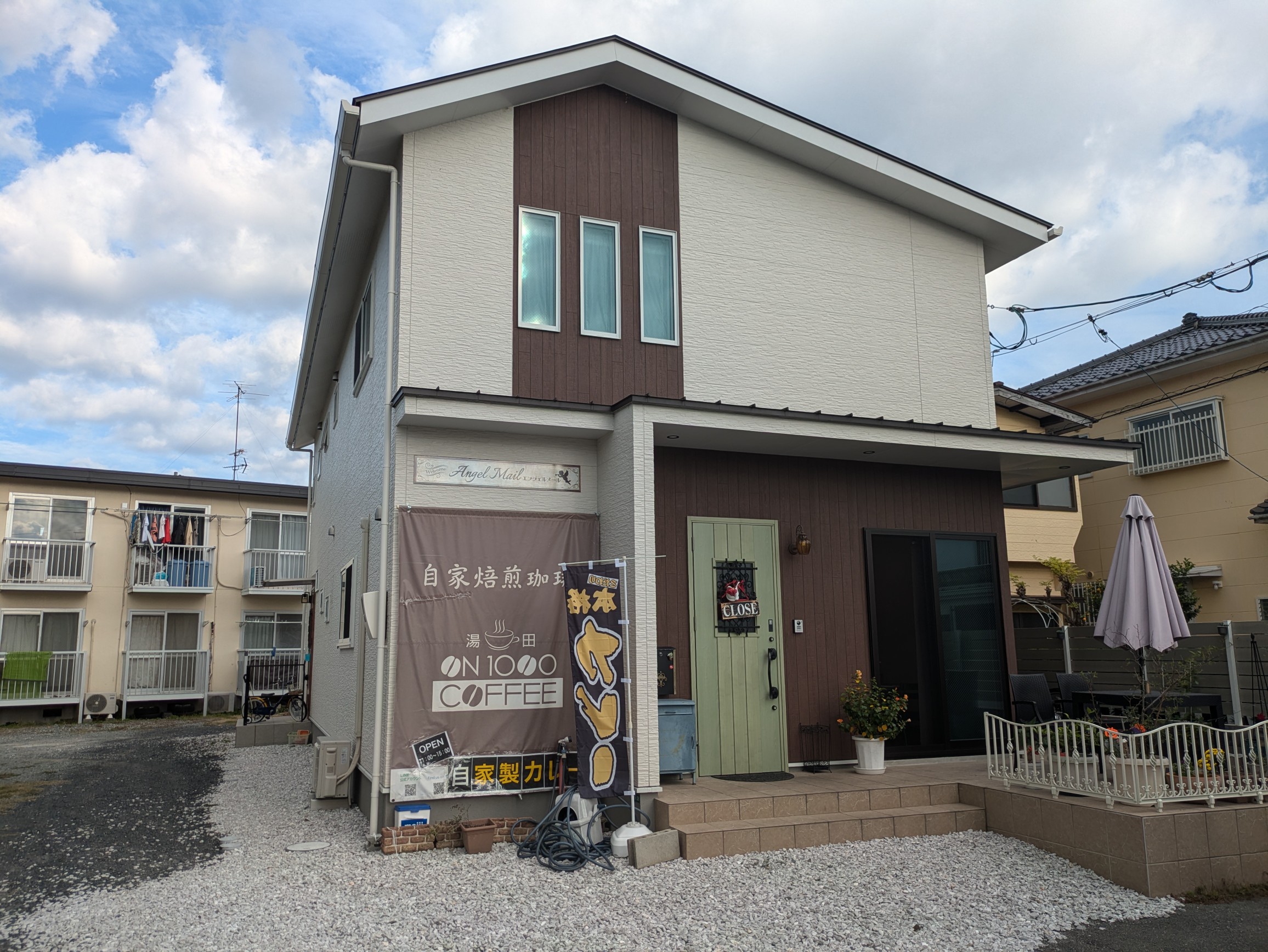 エンジェルメール外観.jpg